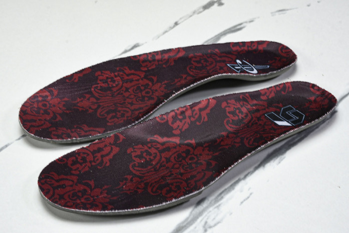 TEKKEN 8 x Nike Air Foamposite One “Kazuya Mishima” FQ9050-400