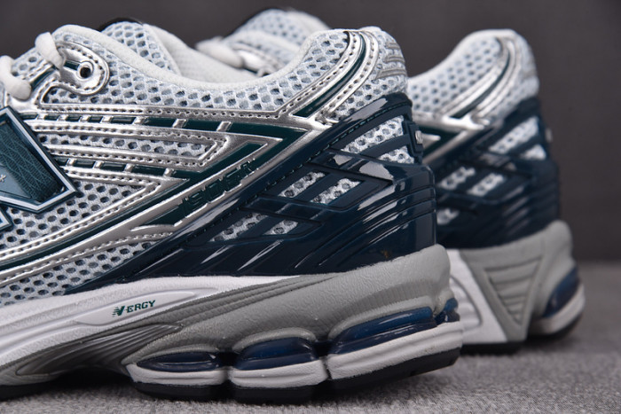 New Balance 1906R Silver Metallic Deep Ocean U1906RCE