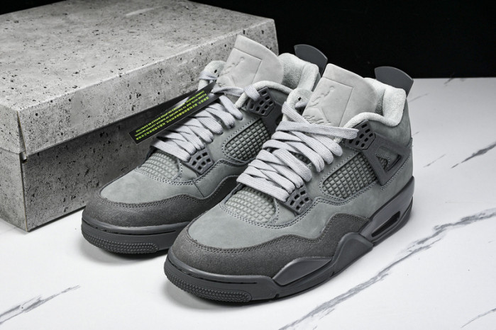 air jordan 4  ”smoke grey” fq7928-001