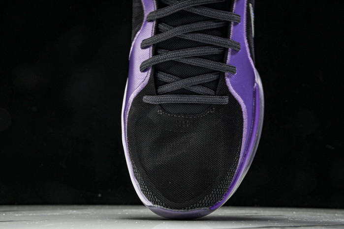 )Nk Sabrina 2 "Court Vision" FZ1517-500