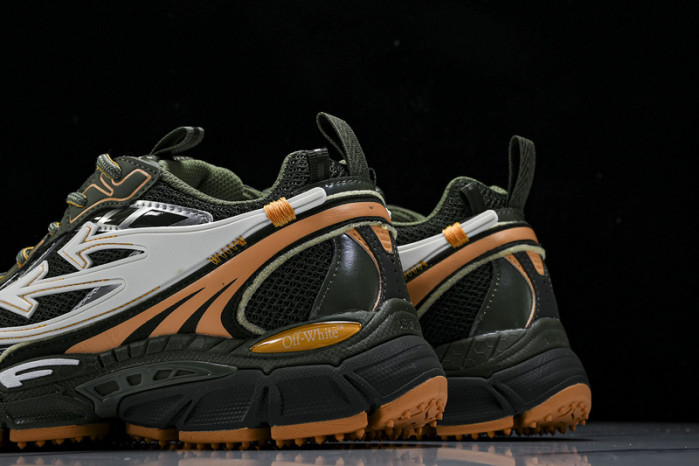 c/o​  sneakers  co-008