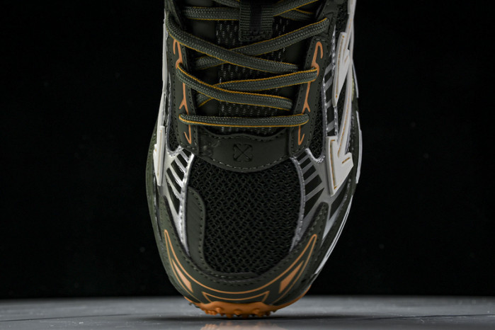 c/o​  sneakers  co-008