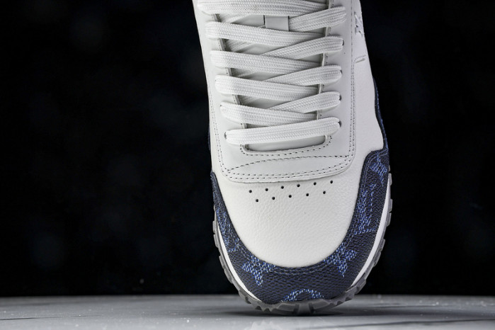 LOU VUIT RUN AWAY LVRA-005