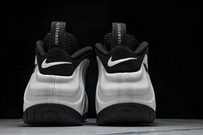 Nike Air Foamposite One “Wolf Grey” HF0794-001