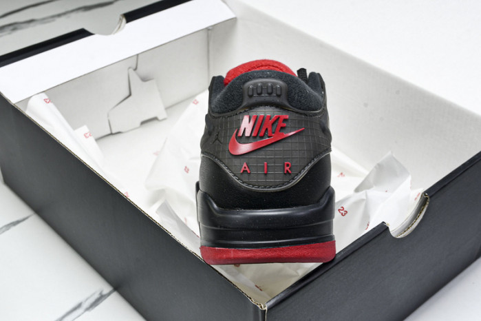 Air Jordan 4 “Bred” FQ7939-060
