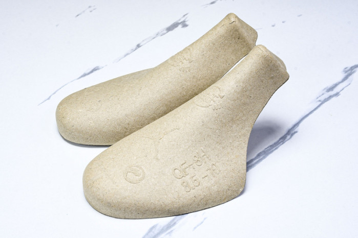 Air Jordan 1 Low SE Black Toe IB8971-106