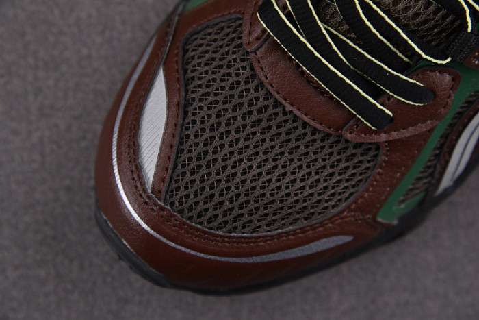 a.*sic*s g*el   1203a270-251