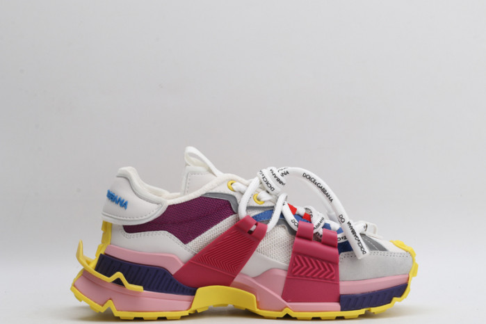 dg  sneakers  dg -011