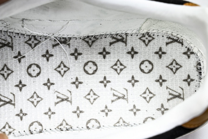 LOU VUIT OTHERS SNEAKERS LVOTS-006