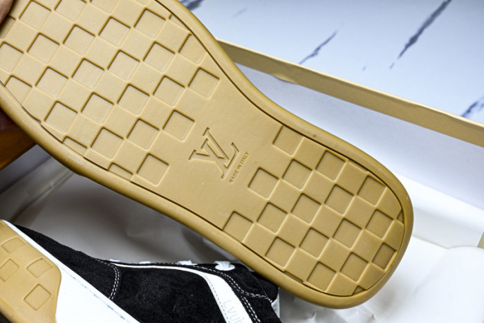 LOU VUIT OTHERS SNEAKERS LVOTS-006