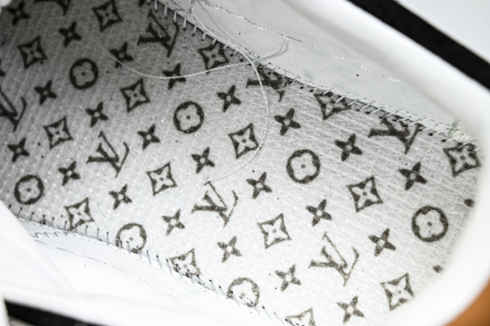 LOU VUIT OTHERS SNEAKERS LVOTS-006