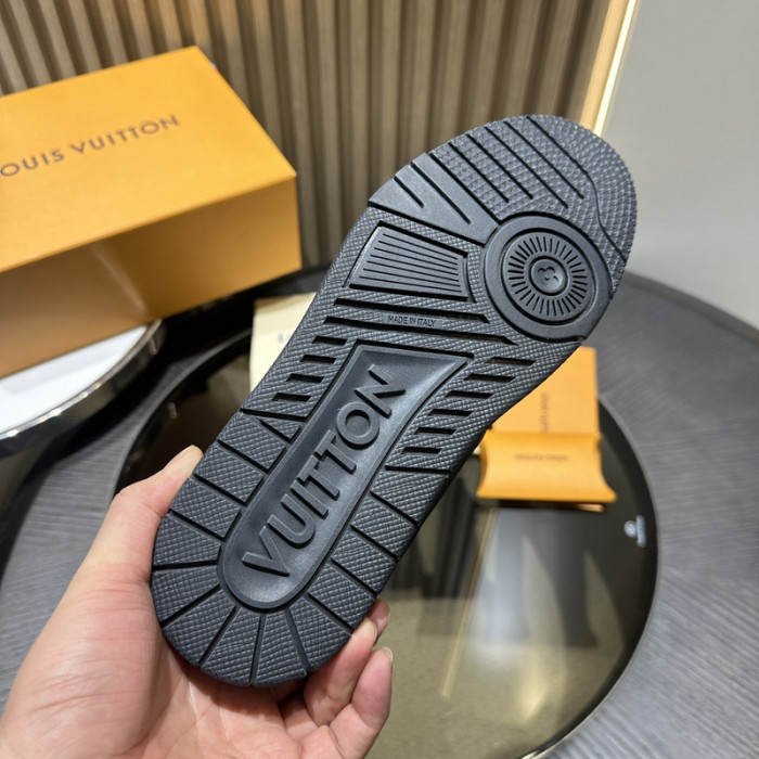 LOU VUIT SNEAKERS LVSS-0392