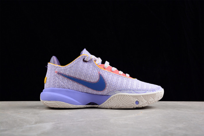 nike lebron  dj5423-500