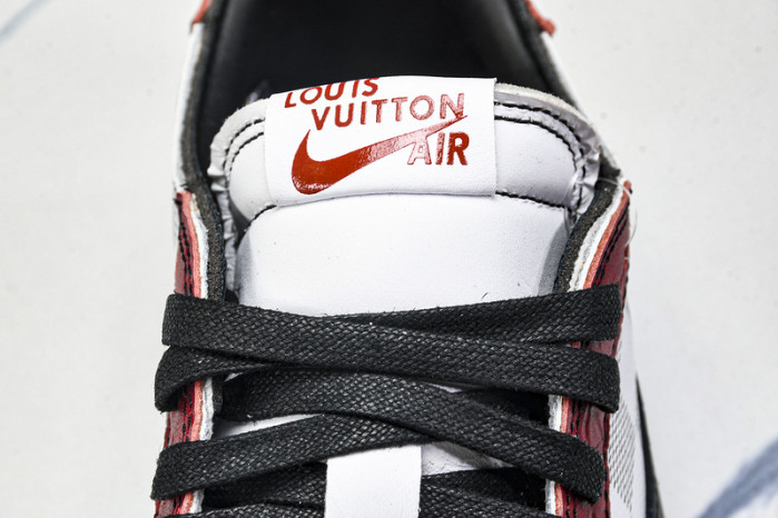 Travis Scott x Jordan Air Jordan 1 Low DZ2403-006