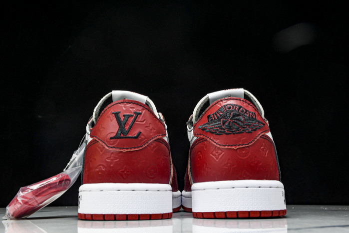 Travis Scott x Jordan Air Jordan 1 Low DZ2403-006