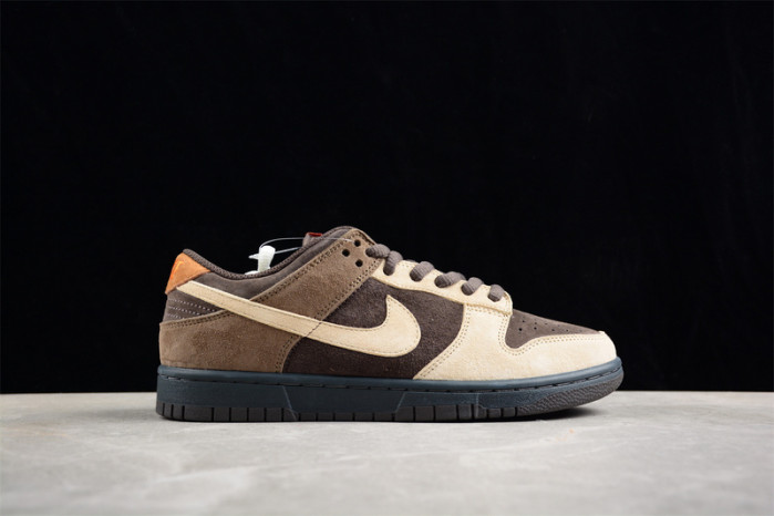 nike sb dunk low  uk2320-189