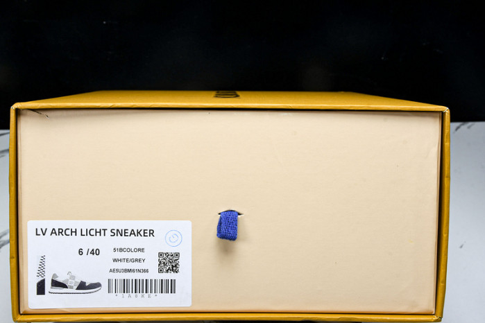 LOU VUIT RUN AWAY LVRA-010