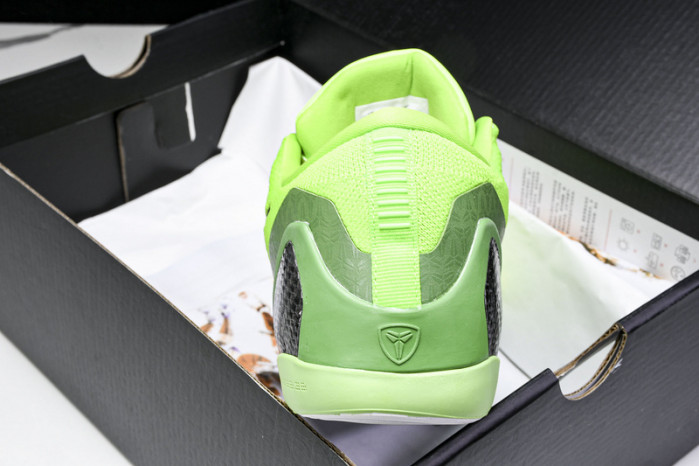 NK Zoom Kobe IX Low Protro "HALO" FZ7334-100