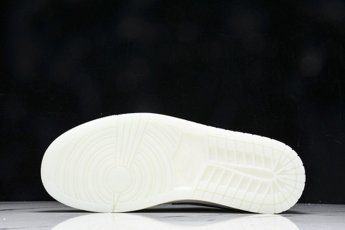 Air Jordan 1 Retro Low OG Year of the Snake HF3144-100