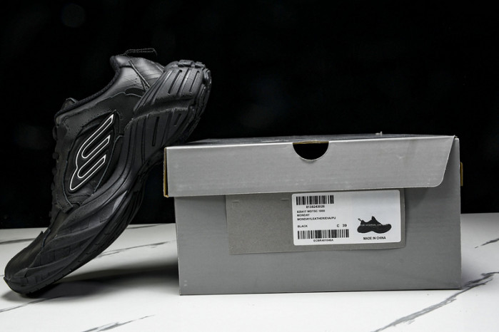 B*al*enciaga Monday Sneaker BMS-001