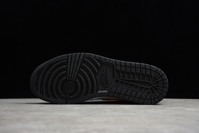 air jordan 1 mid   554724-125