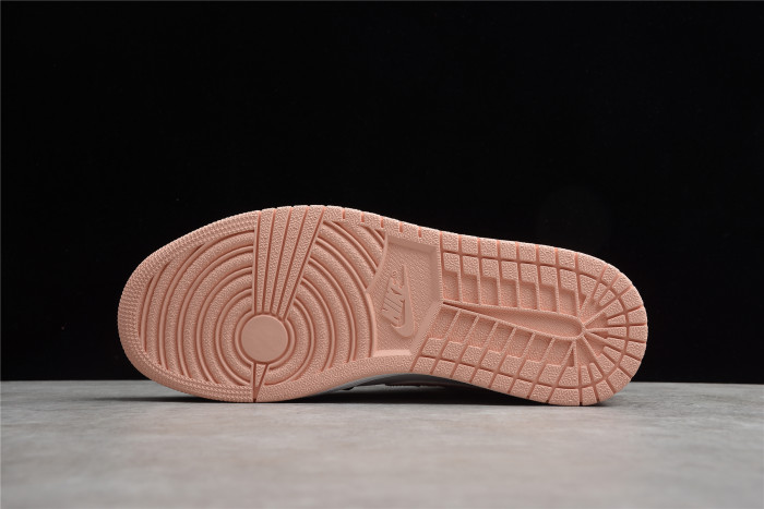 jordan 1 mid arctic orange black toe  554724-133