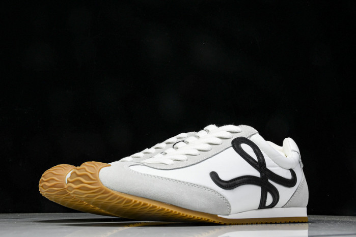 L*OEWE Ballet Runner2.0 LBR-002