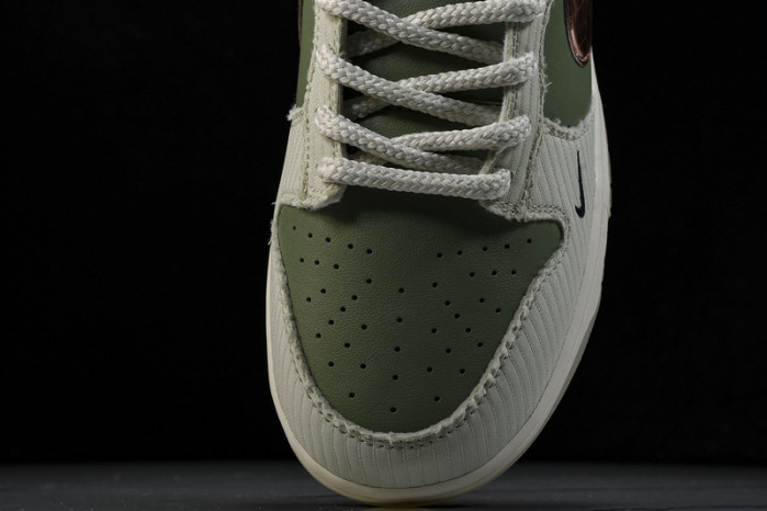 nike dunk low  fq0269-001