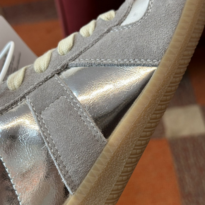 ma*iso*n mar*giela  mama-014