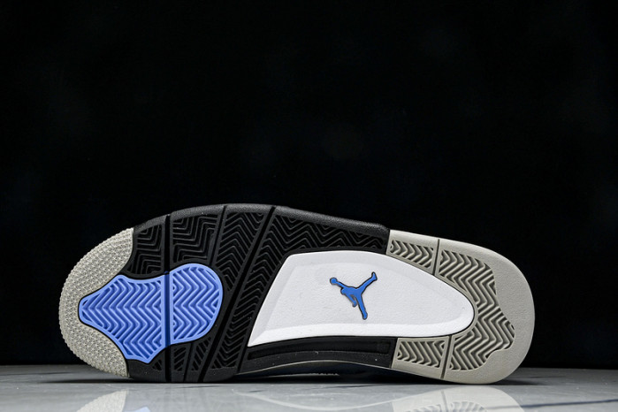 Jordan 4 Retro "University Blue" CT8527-400
