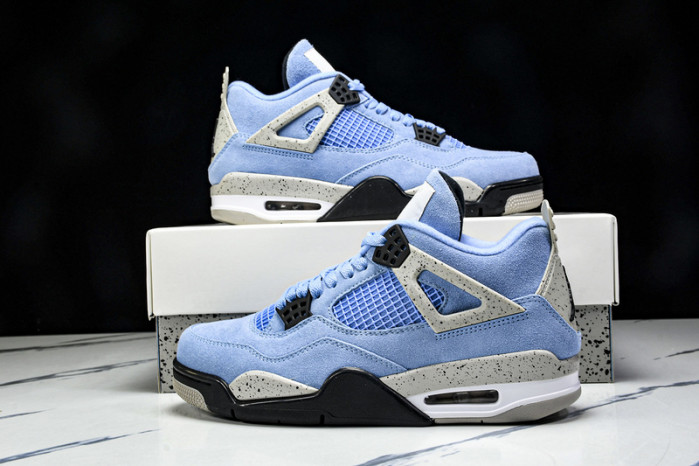 Jordan 4 Retro "University Blue" CT8527-400