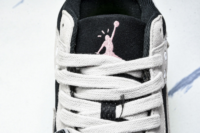 Chase B x Travis Scott x Jordan Jumpman Jack TR IH7971-001