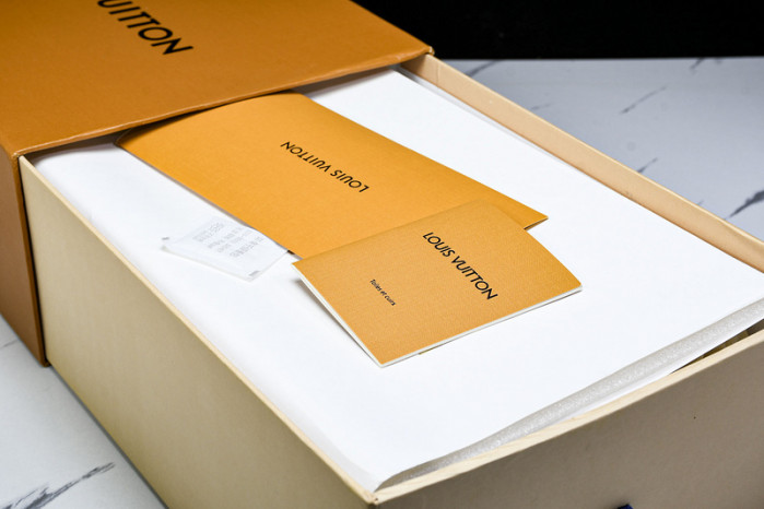 lou vuit  sneakers  lvss-0272