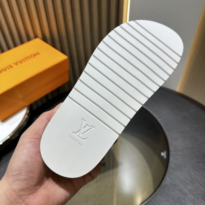 L*VT SANDALS LVLSS-072