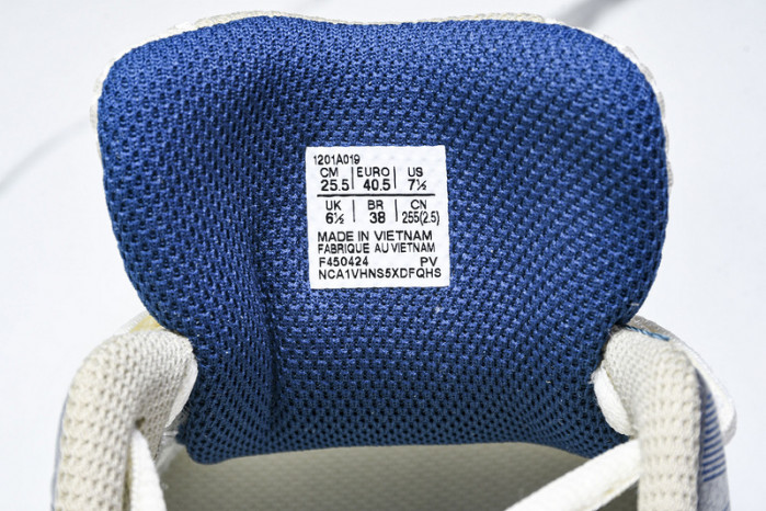 ASICS Gel-Kayano 14 1201A019-105