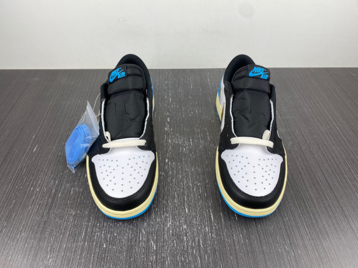 travis scott x air jordan 1 low  cz0790--104