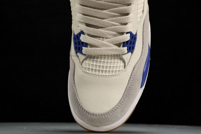 Nike SB x Jordan Air Jordan 4 "Sapphire" DR5415-102