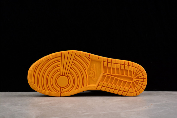 air jordan 1 high og "yellow toe"  555088-711
