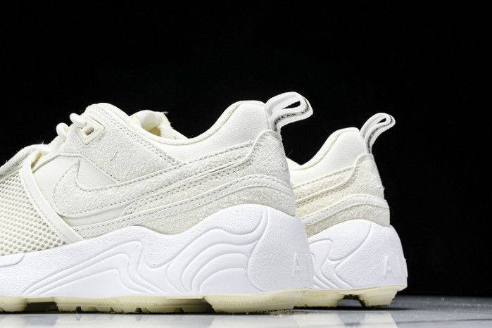 Travis Scott x Nike Zoom Field Jaxx “Sail” HQ3061-100