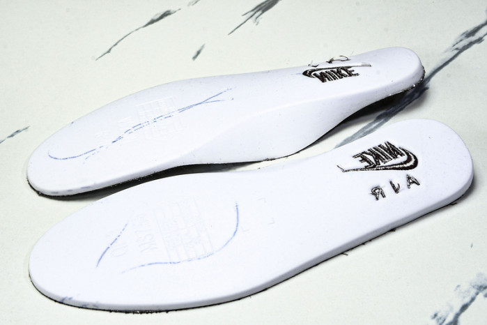 Maniére x Air Jordan 5 Retro OG AM