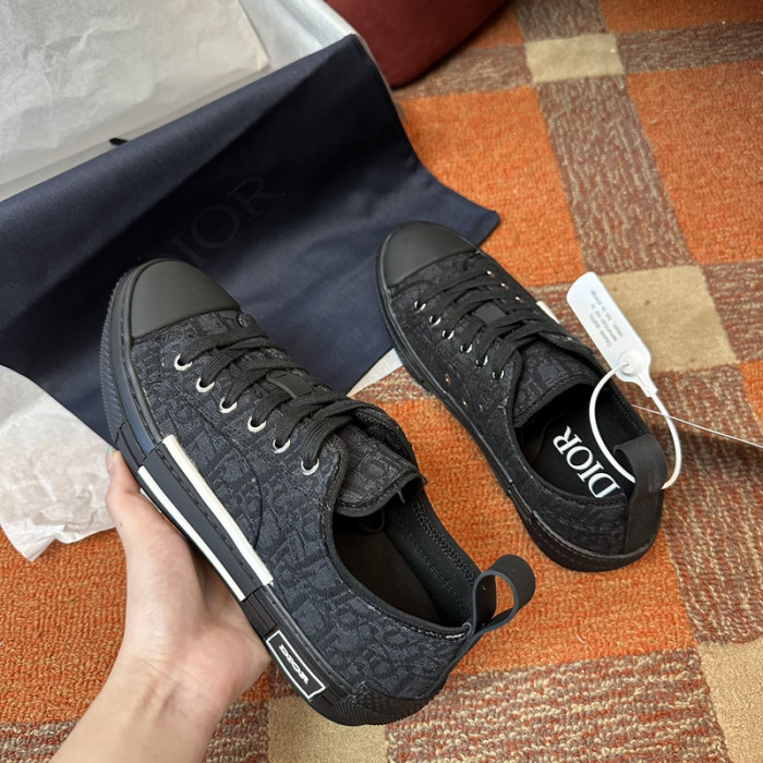 DR B23 LOW-TOP SNEAKERS DRLT-009