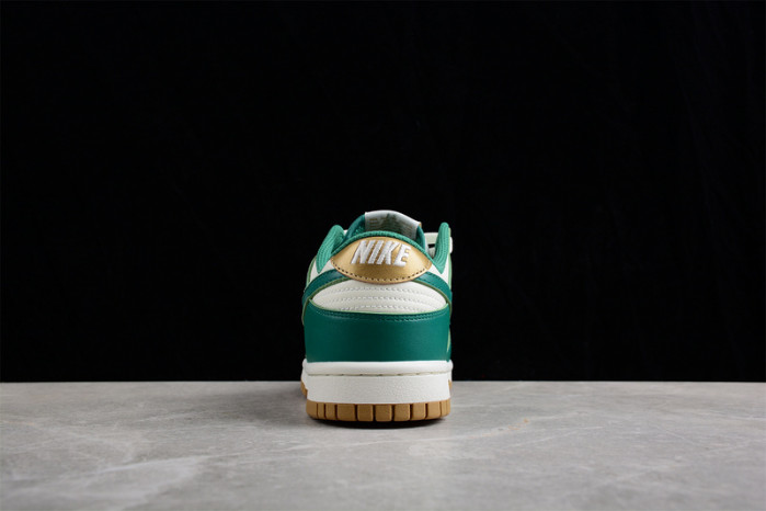nike sb dunk low  fb7173-131