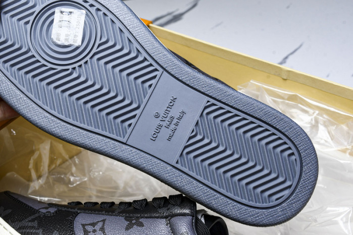 LOU VUIT RIVOLI LTRI-001