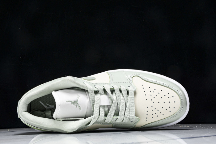 Air Jordan 1 Low OG HF4078-100