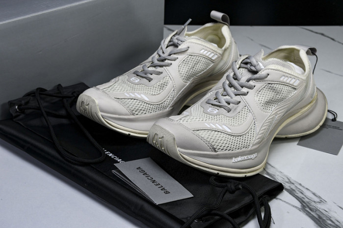 B*AL*ENCIAGA CIRCUIT BC-007