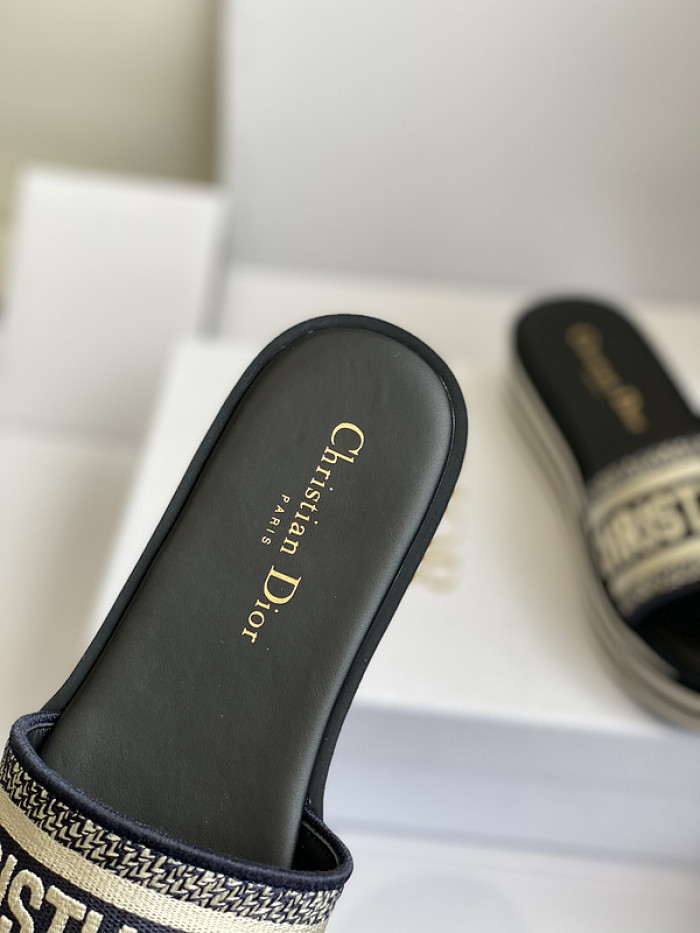 DIOR SLIDES DS-055