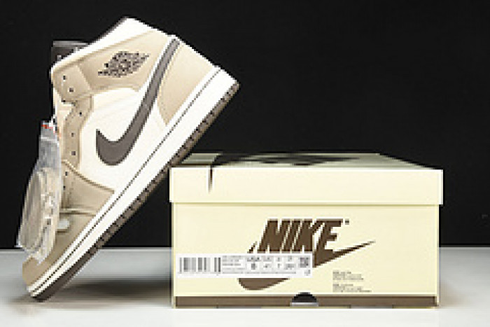 air jordan 1 mid  554766-003
