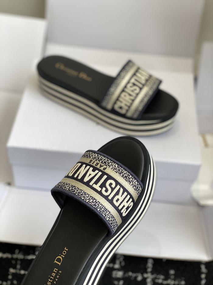 DIOR SLIDES DS-055