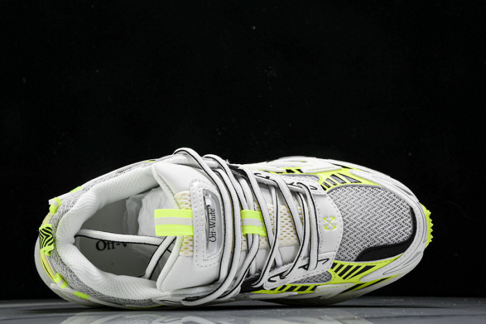 c/o​  sneakers  co-009