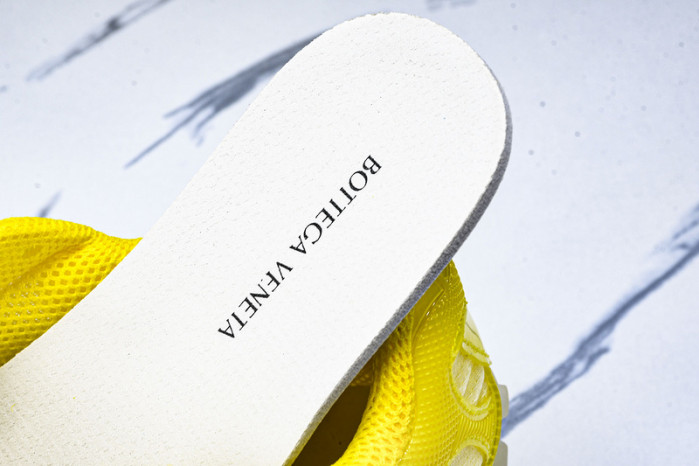 BOTTEGA VENETA SNEAKER BVS-041